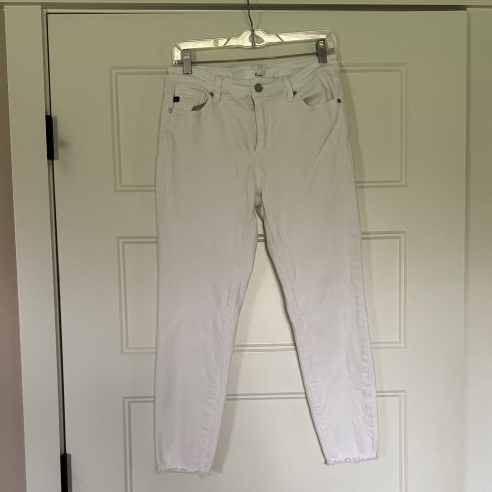 KanCan Women's Crisp White Ankle Jeans
